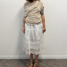 Load image into Gallery viewer, Top drapes e asimmetrico in maglia di lino Y's Yohji Yamamoto
