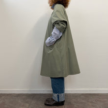 Load image into Gallery viewer, Trench Marella Vintage Anni ’80 – Verde Salvia
