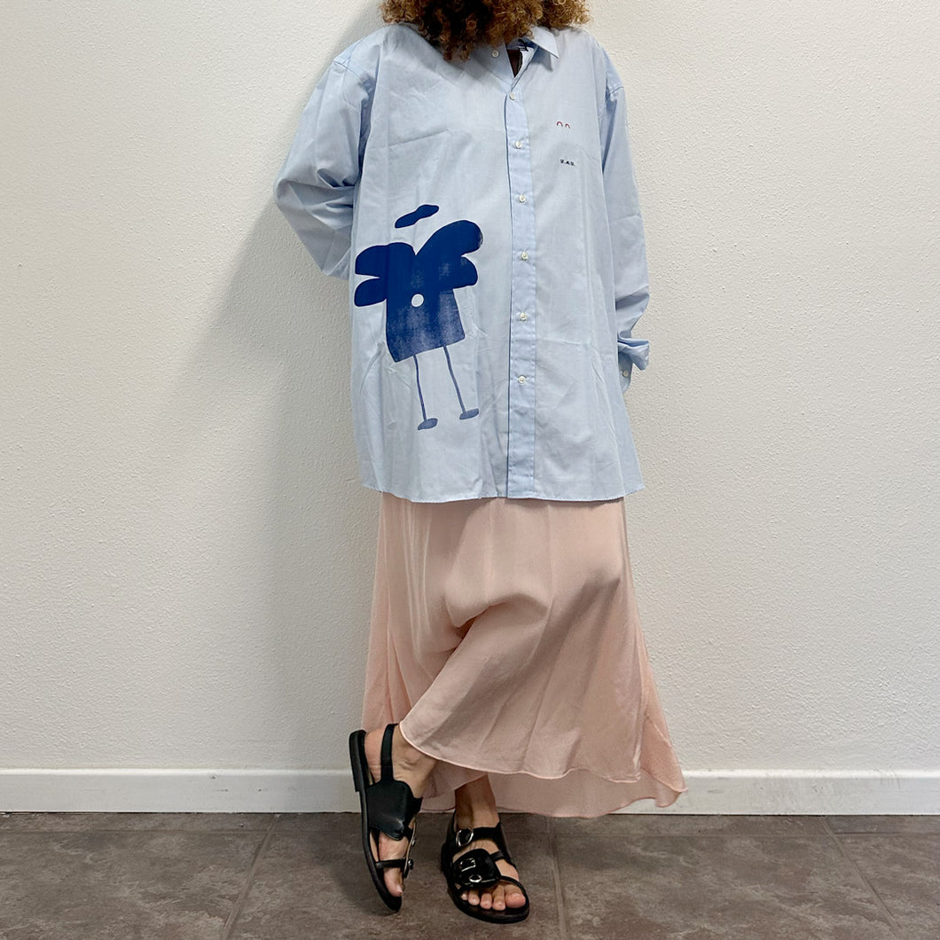 Camicia celeste MAKICHA Serigrafia a mano di Gigi Tarantola