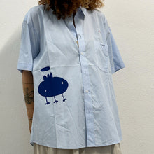Load image into Gallery viewer, Camicia  Righe  MAKICHA Serigrafia a mano di Gigi Tarantola

