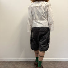 Load image into Gallery viewer, Camicia Vintage Bianca in Cotone con Pizzo - Made in France
