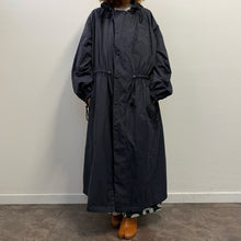 Load image into Gallery viewer, Prototipo Parka  ultraleggero blu in nylon
