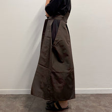 Load image into Gallery viewer, Hakama Vintage Tradizionale Giapponese Sendai-hira Seta Ki-tsumugi
