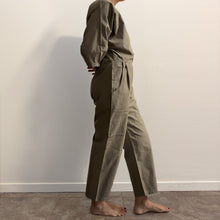 Load image into Gallery viewer, Jumpsuit vintage anni ’80 in cotone color khaki
