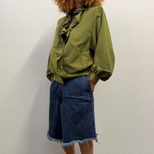 Load image into Gallery viewer, Bomber Vintage / Giacca Verde Oliva con Rouches
