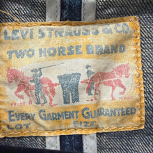 Load image into Gallery viewer, RARE ARCHIVE Levi's RED Denim Chore Jacket (Y2K / Late 90s Design) - Tg L
