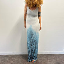 Load image into Gallery viewer, Abito Class Roberto Cavalli – Y2K – stampa azzurra su grigi
