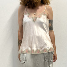 Load image into Gallery viewer, Top sottoveste Vivis – anni ’90 – rosa tea in pura seta
