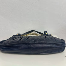 Load image into Gallery viewer, Borsa anni ’70 in pelle blu – vintage
