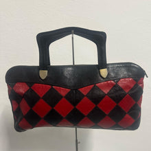 Load image into Gallery viewer, Borsa a Mano Anni ’70 a Rombi – Superfly Style
