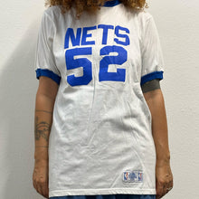 Load image into Gallery viewer, T-shirt Vintage NBA “Nets 52” – Anni ’80 (Deadstock)
