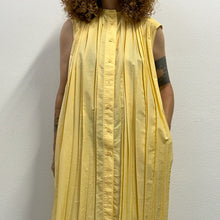 Load image into Gallery viewer, Abito giallo plissettato – Tokyo find
