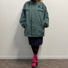 Load image into Gallery viewer, Giacca Military/Workwear Reworked – Pezzo Unico con Patch Japan
