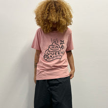 Load image into Gallery viewer, T-shirt queen Pink
