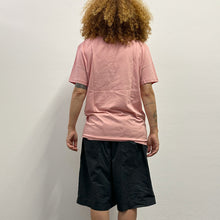 Load image into Gallery viewer, T-shirt queen Pink

