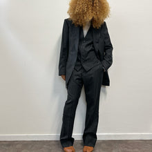 Load image into Gallery viewer, Sovereign United Arrows –suit made in Japan
