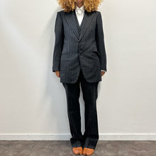 Load image into Gallery viewer, Sovereign United Arrows –suit made in Japan

