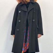 Load image into Gallery viewer, Cappotto Max Mara nero 90s
