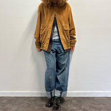 Load image into Gallery viewer, Bomber scamosciato Mabrun anni ’90 – Marrone medio chiaro – Over Tg 52
