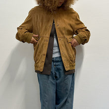 Load image into Gallery viewer, Bomber scamosciato Mabrun anni ’90 – Marrone medio chiaro – Over Tg 52
