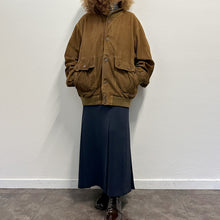 Load image into Gallery viewer, Bomber scamosciato marrone cioccolato – Anni ’80 – Over
