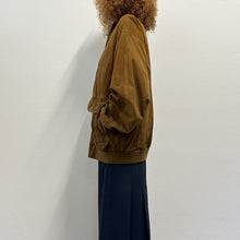 Load image into Gallery viewer, Bomber scamosciato marrone cioccolato – Anni ’80 – Over
