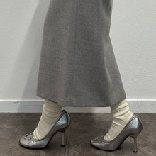 Load image into Gallery viewer, Décolleté argento con punti luce – Casadei (anni 2000)
