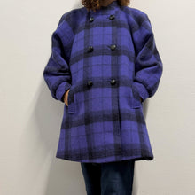 Load image into Gallery viewer, Cappotto check viola
