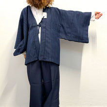 Load image into Gallery viewer, Tanzen Chawa Tetsu Haori vintage
