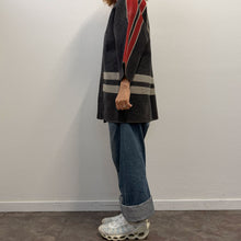 Load image into Gallery viewer, Hikeshi Banten – Japanese Fireman Jacket (Osaka, Japan)
