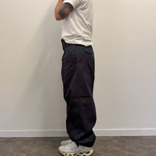 Load image into Gallery viewer, Pantaloni Nikka  – DEADSTOCK navy – 100% cotone
