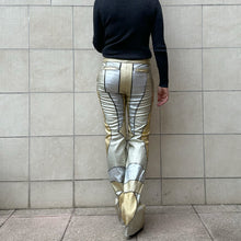 Load image into Gallery viewer, Pantaloni Alma  in pelle dorati e argento 90s
