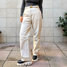 Load image into Gallery viewer, Pantalone bianco in pelle 80s
