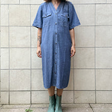 Load image into Gallery viewer, Abito a camicia color denim 80s
