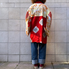 Load image into Gallery viewer, Haori rosso shi-iro in seta shantug 60s
