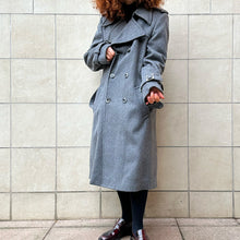 Load image into Gallery viewer, Trench coat grigio 70s
