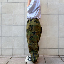 Load image into Gallery viewer, Pantalone militare Usa camu  90s
