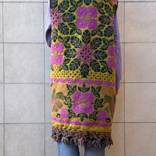 Load image into Gallery viewer, coprimi extra verde viola e giallo con lana cotta
