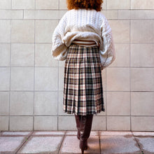 Load image into Gallery viewer, kilt check sartorial 70s
