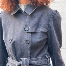 Load image into Gallery viewer, Trench Burberry in denim 2000s
