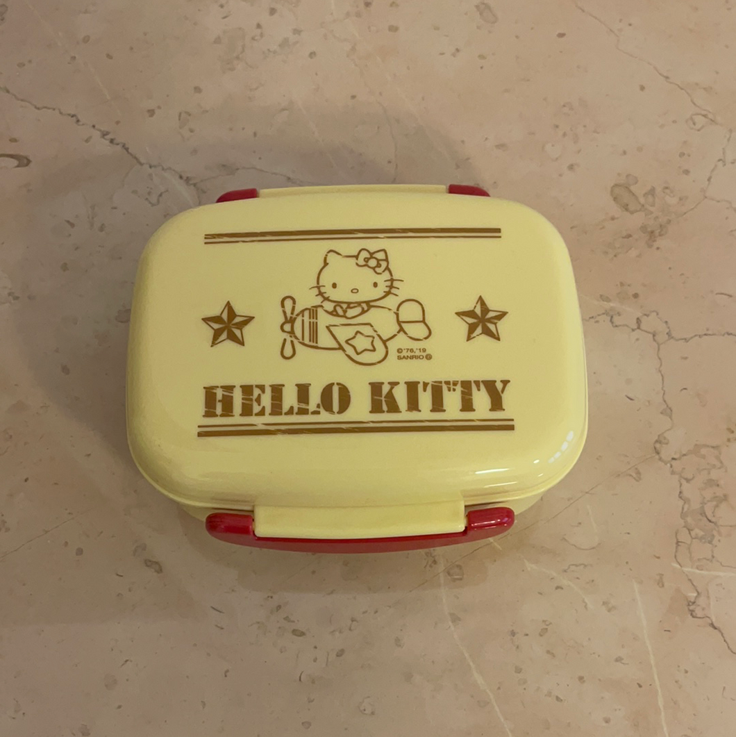 Bento box Hello kitty 80s