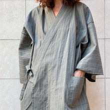Load image into Gallery viewer, Kimono Kirakumono grigio 90s
