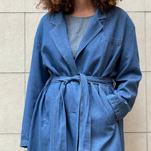 Load image into Gallery viewer, Trench in denim made in Korea
