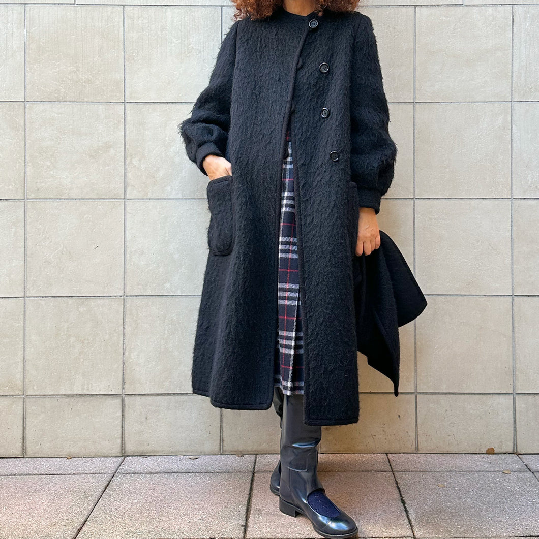 Cappotto nero in lana 70s
