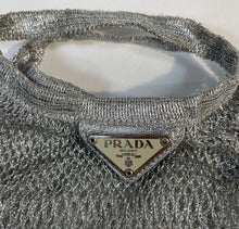 Load image into Gallery viewer, Borsa Prada vintage in rete
