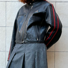 Load image into Gallery viewer, Giacca biker in pelle nera 90s
